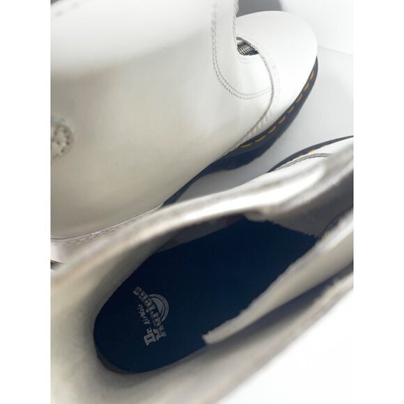 Doc Dr. Martens Jetta Zipped Leather Platform Boot in White Size 41 US 9 NEW - Picture 5 of 7